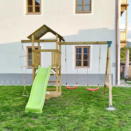 Floesserhaus - Kirchbichl Top 3 المظهر الخارجي الصورة